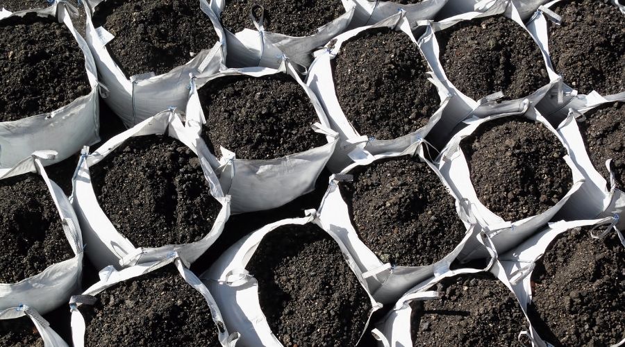 Unlocking the Secret Where to Buy Topsoil with Convenient Delivery