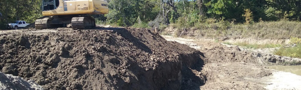 Denton Sand & Gravel - Topsoil in Sanger